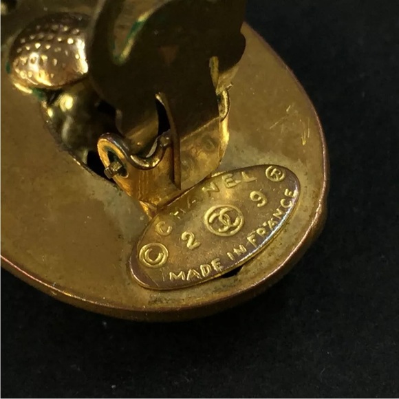 CHANEL CC Logo Gold Tone Earrings - Picture 7 of 8